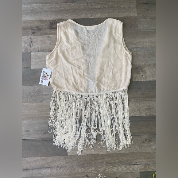 Roommates Vest Women's Small Crochet Long Fringe Ivory Boho Chic Coastal Cowgirl - Picture 7 of 9
